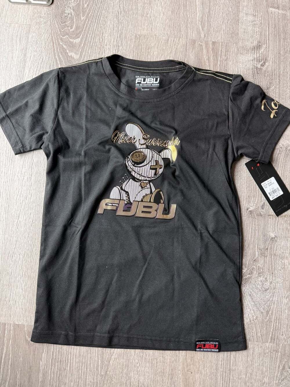 Fubu Never Surrender Graphic T-Shirt Black Size 10/12 New with Tags